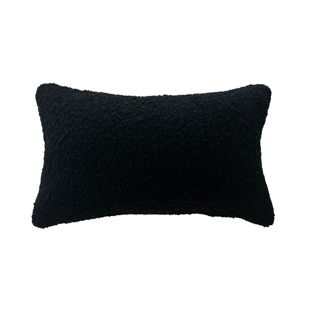 Ovis Onyx Cushion