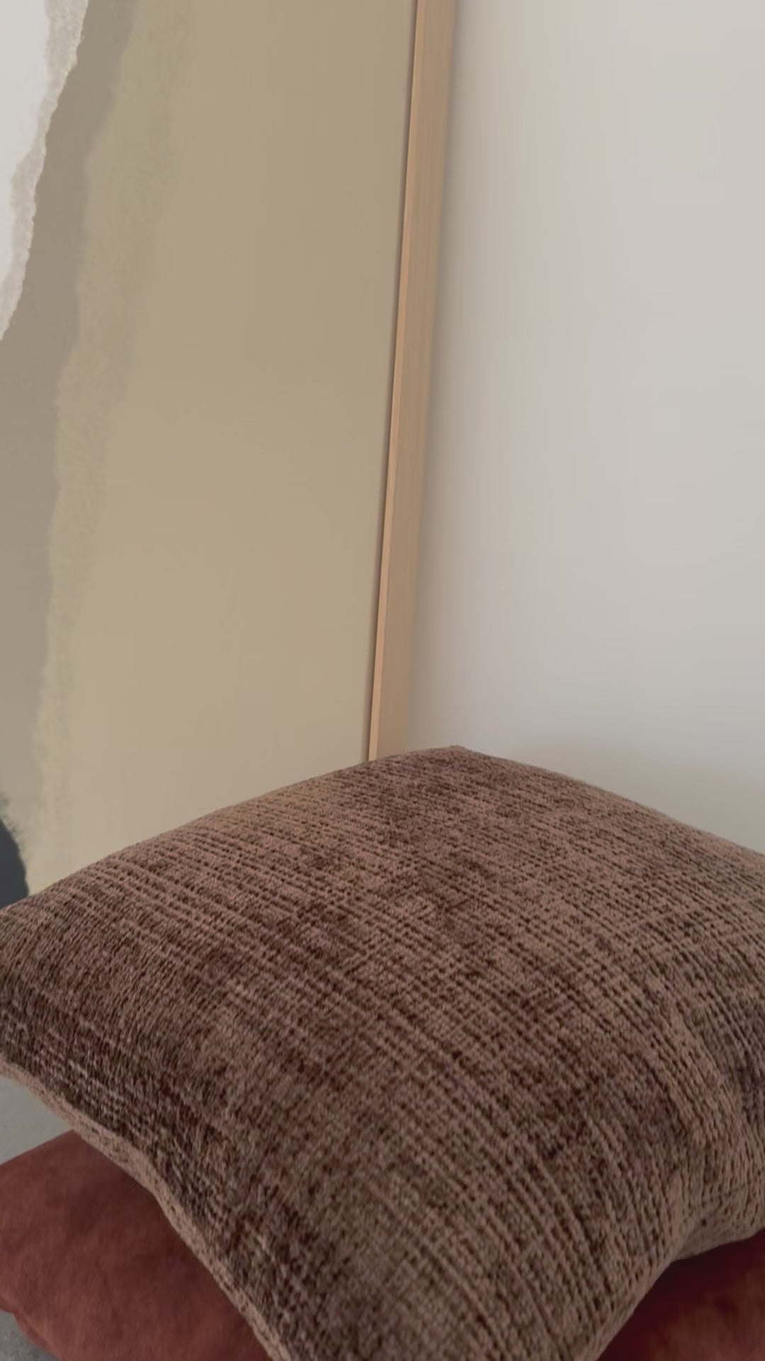 Load video: Conway Walnut Tube