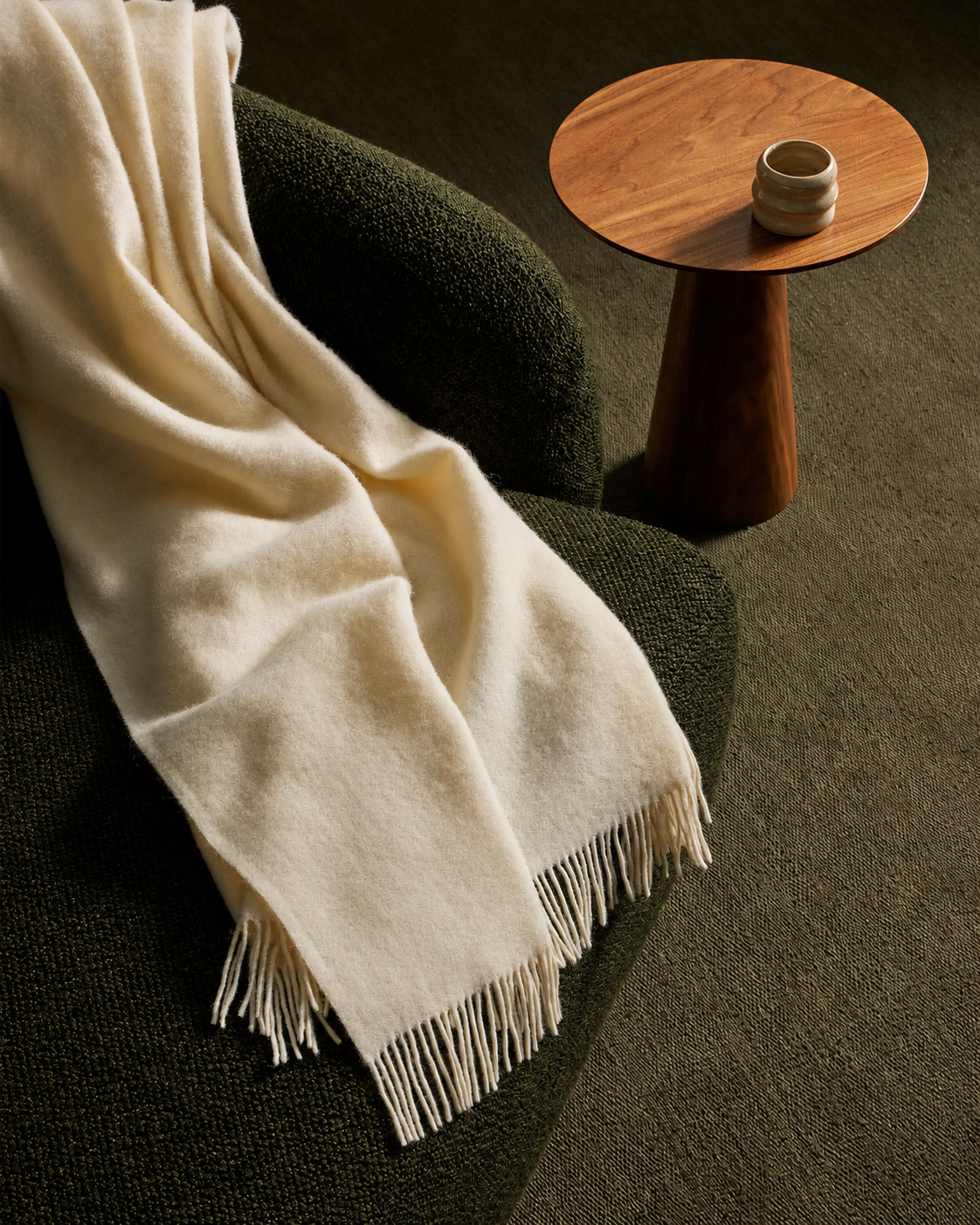 Nevis Snow Throw Rug
